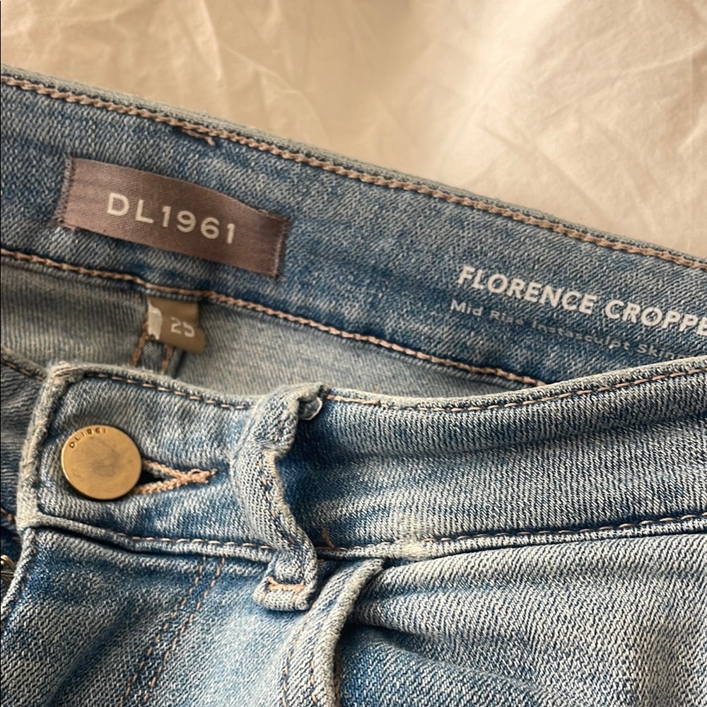 DL1961 Blue Ankle Cropped Jeans Premium Denim
